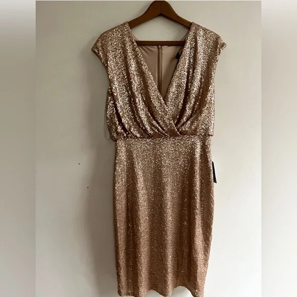 green emerald velvet dress Tadashi Shoji